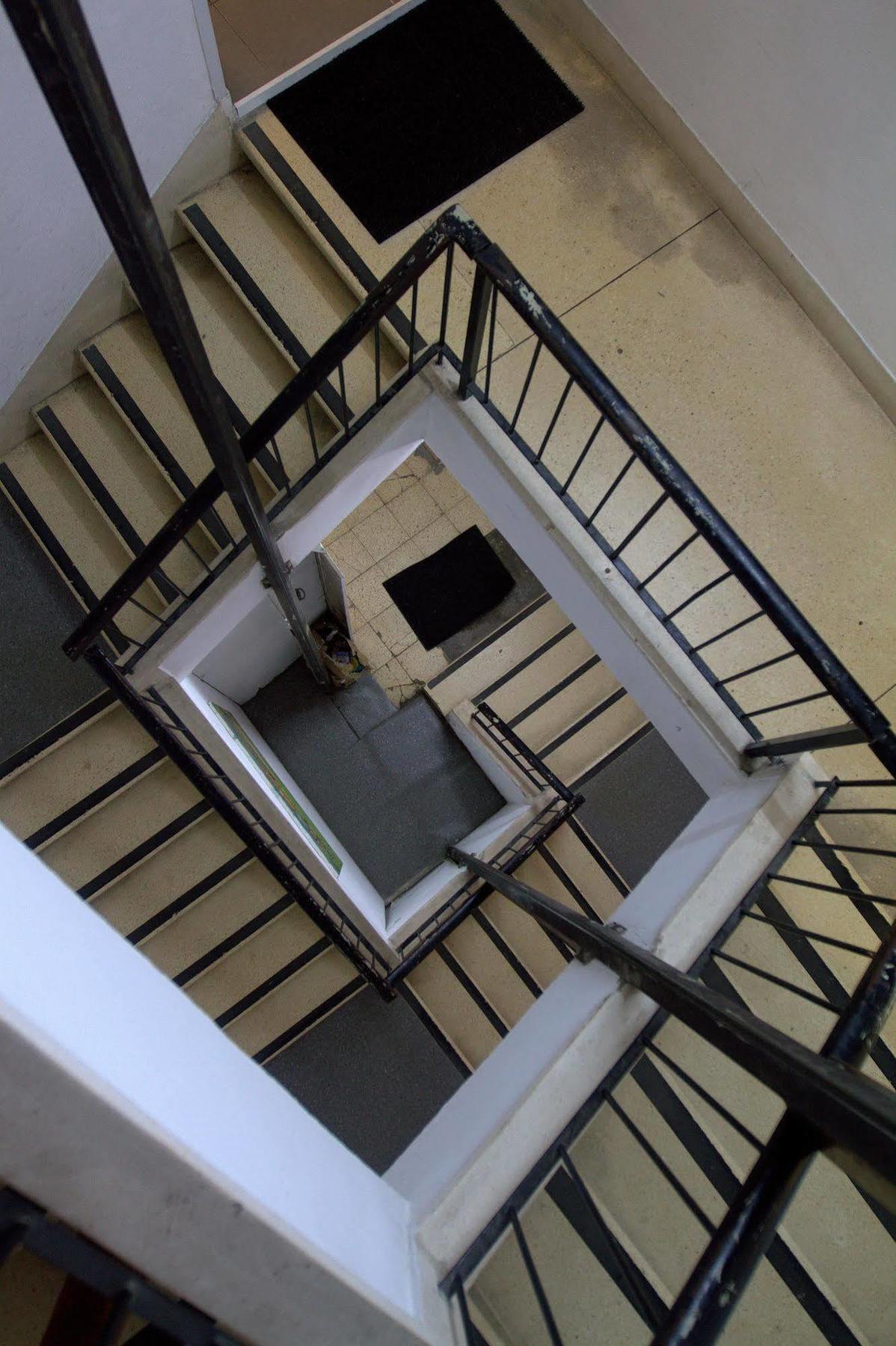 Florentine Backpackers Hostel - Ages 18-55 Tel Aviv Exterior photo