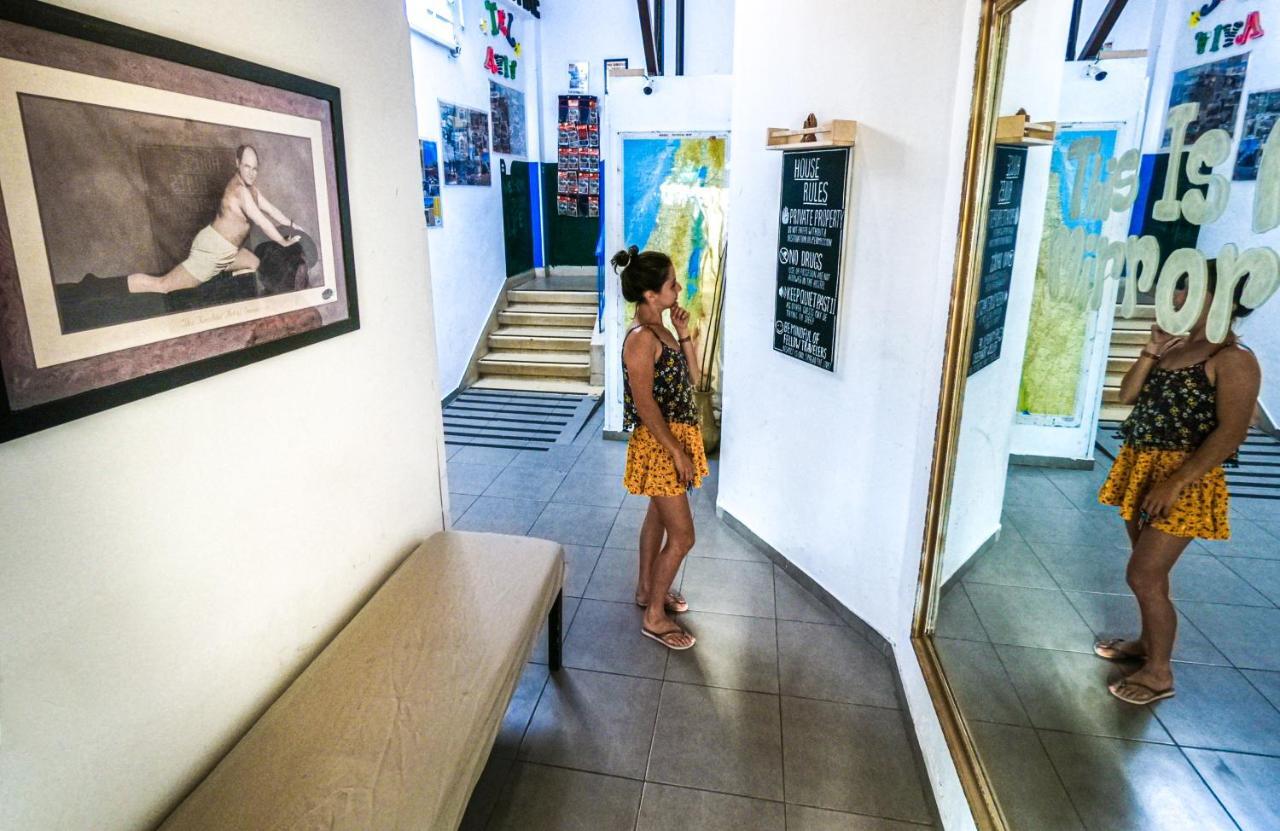 Florentine Backpackers Hostel - Ages 18-55 Tel Aviv Exterior photo